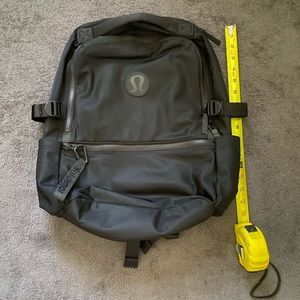 Lululemon Crew backpack
